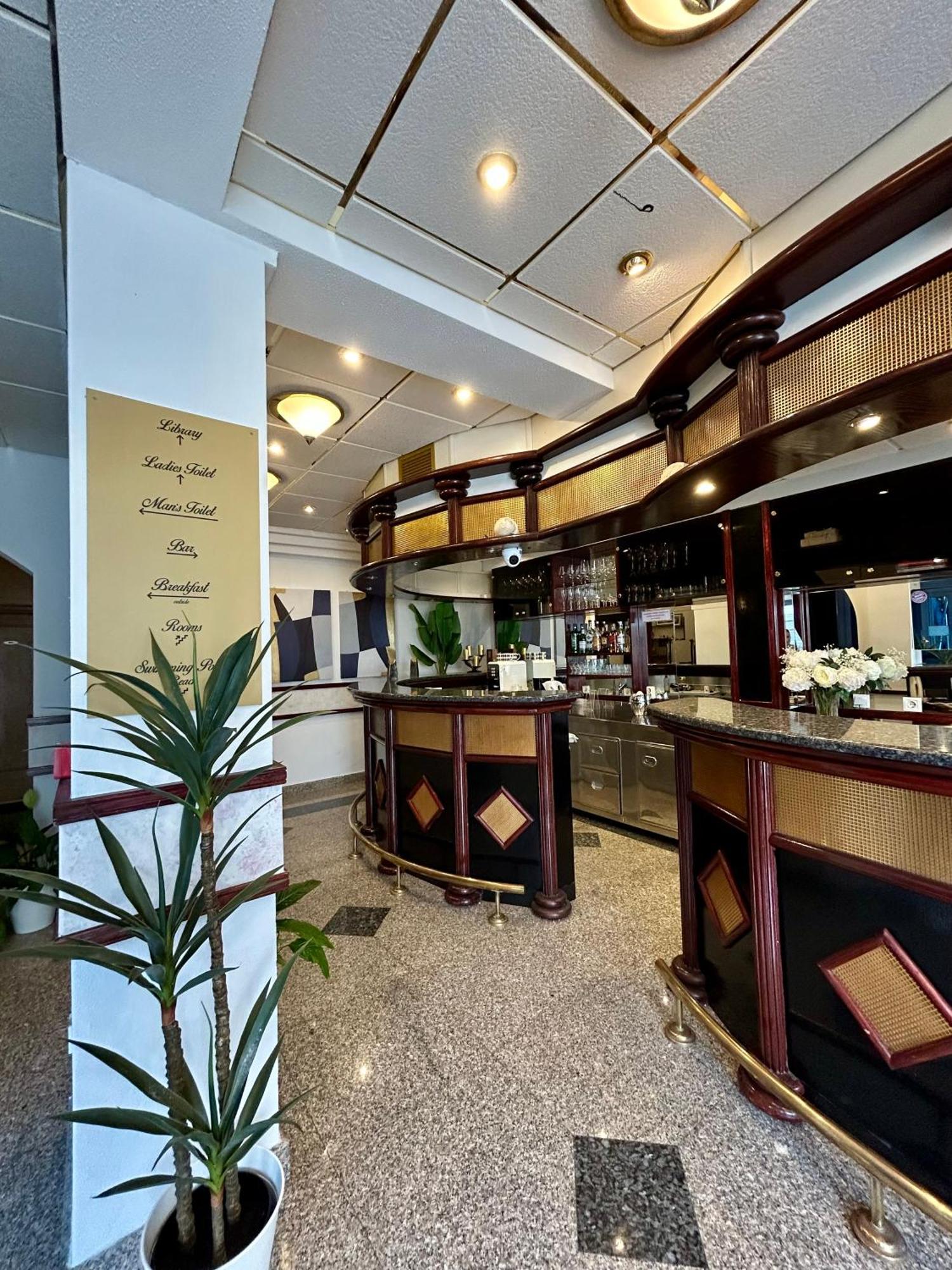 巴伐利亚酒店- 第一图书馆酒店 多恩基瑟盖特 外观 照片