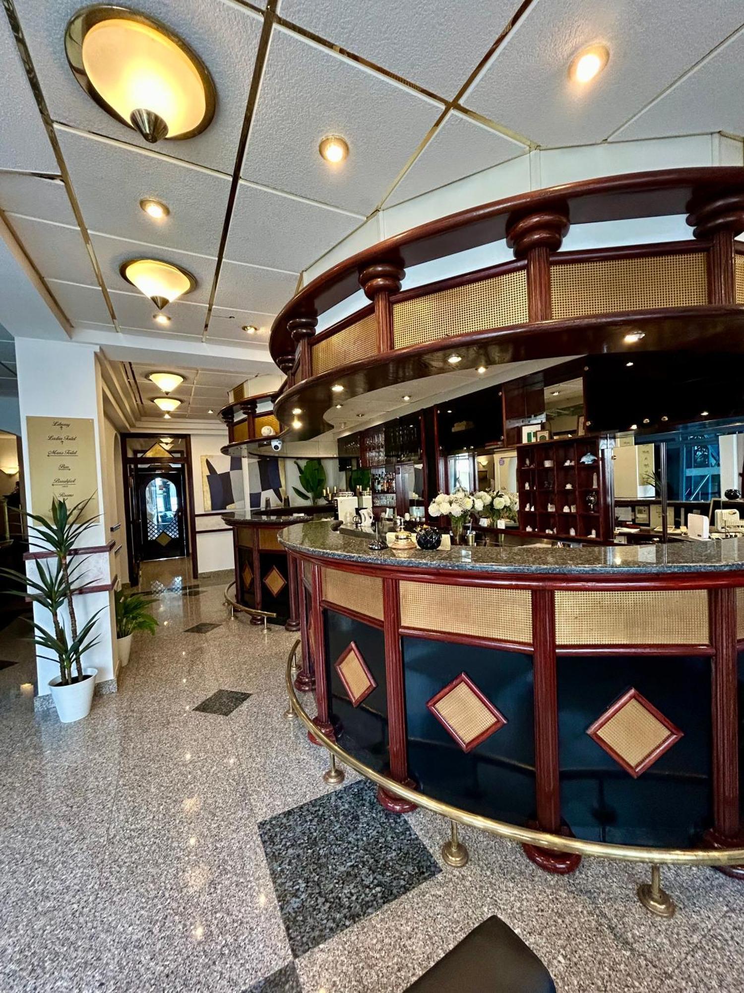 巴伐利亚酒店- 第一图书馆酒店 多恩基瑟盖特 外观 照片