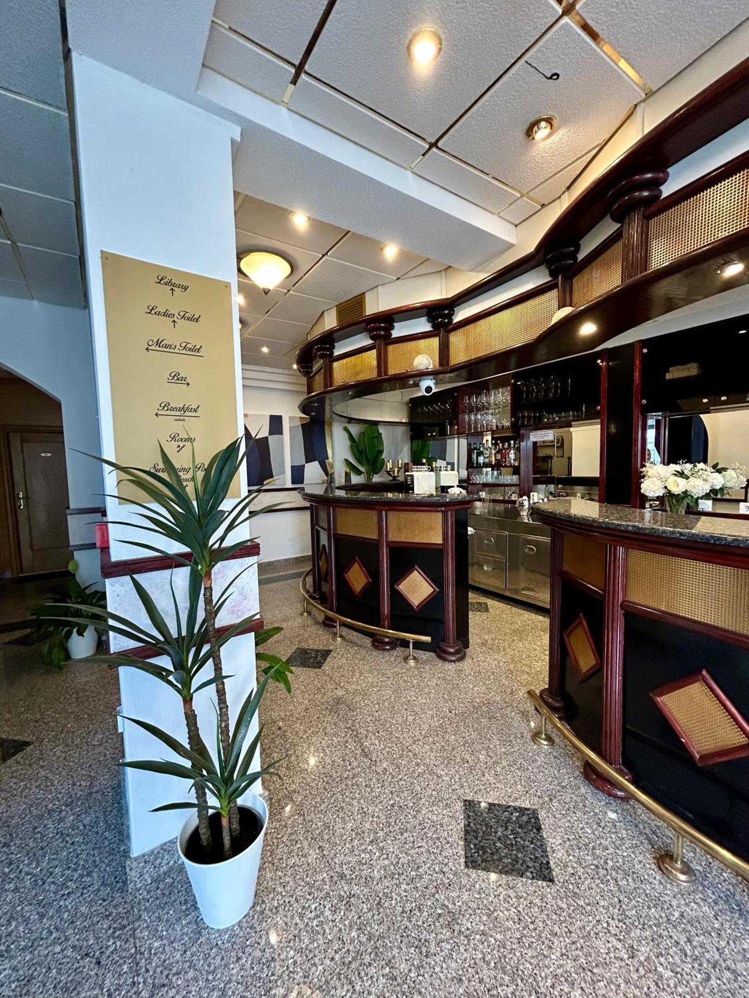 巴伐利亚酒店- 第一图书馆酒店 多恩基瑟盖特 外观 照片